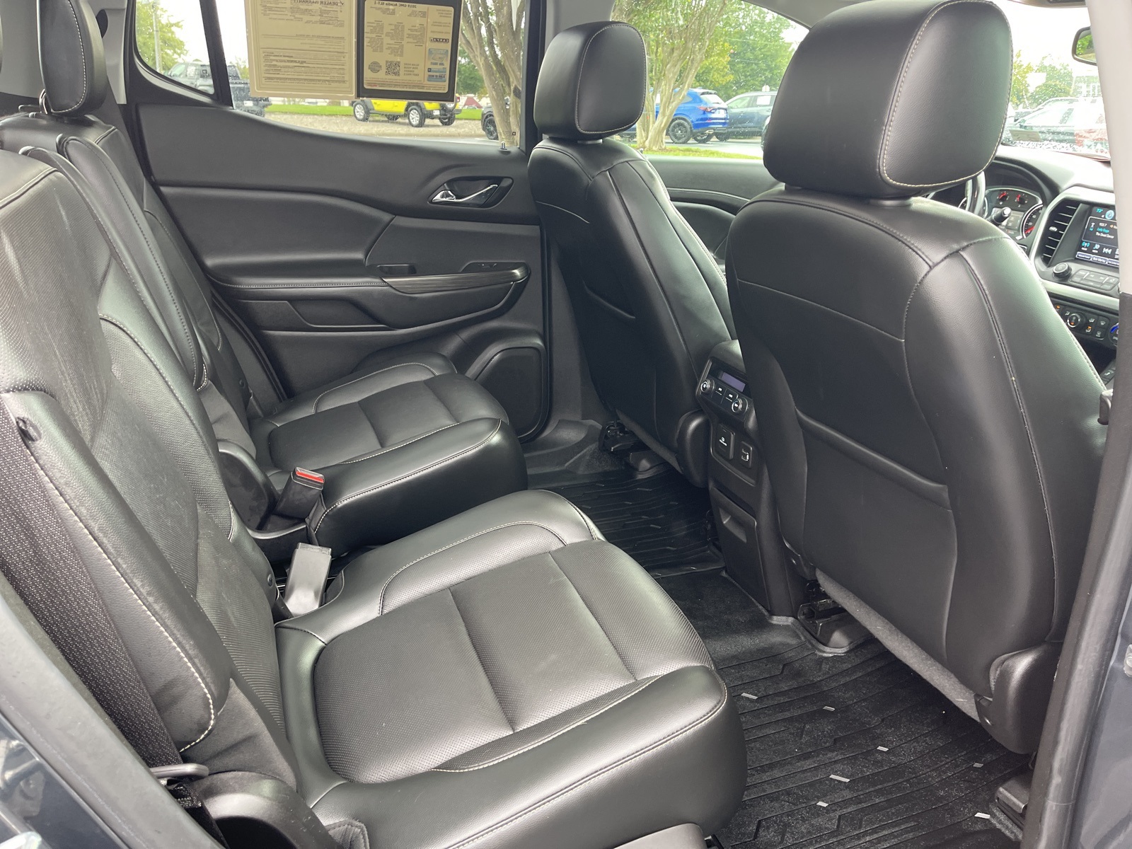 2019 Gmc Acadia SLT photo 28