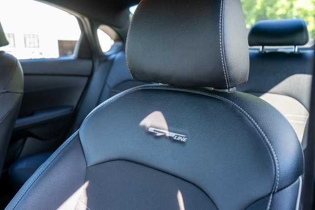 2023 Kia Forte GT-Line photo 10
