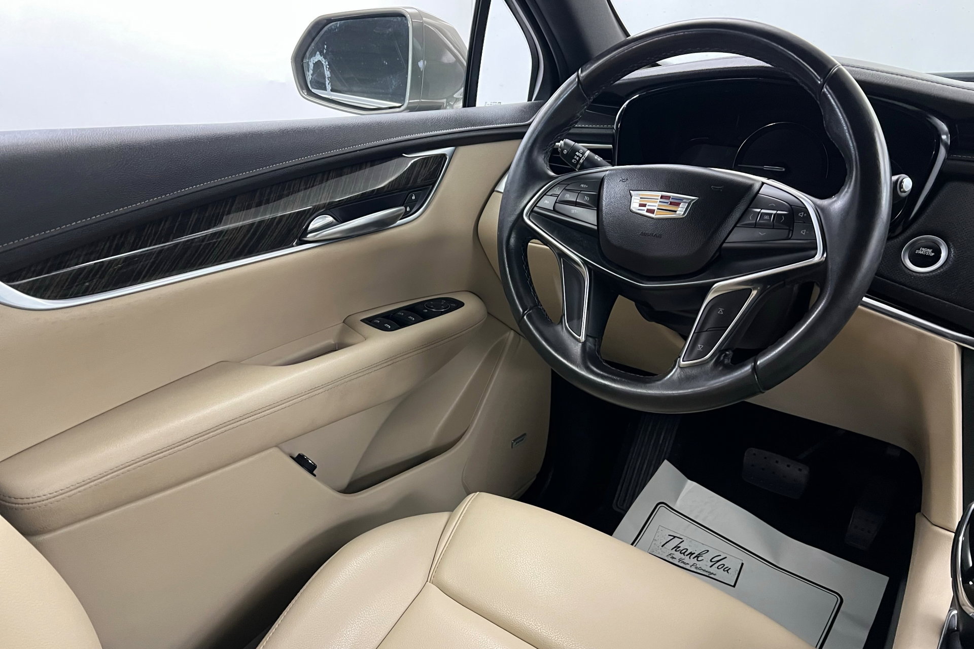 2019 Cadillac XT5 photo 11