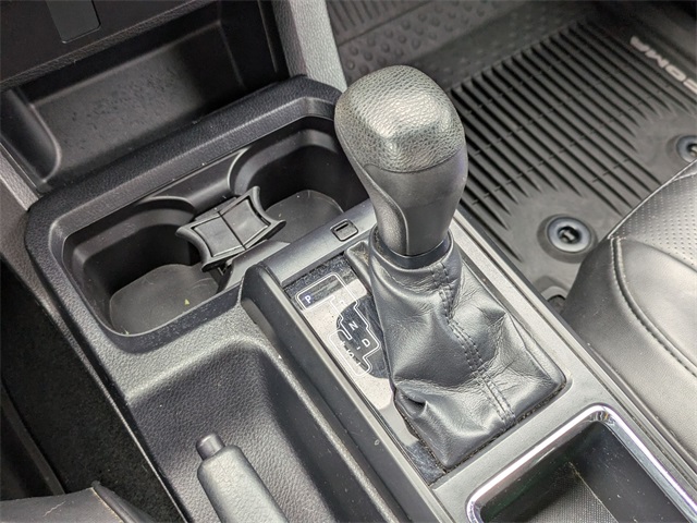 2019 Toyota Tacoma V6 photo 19