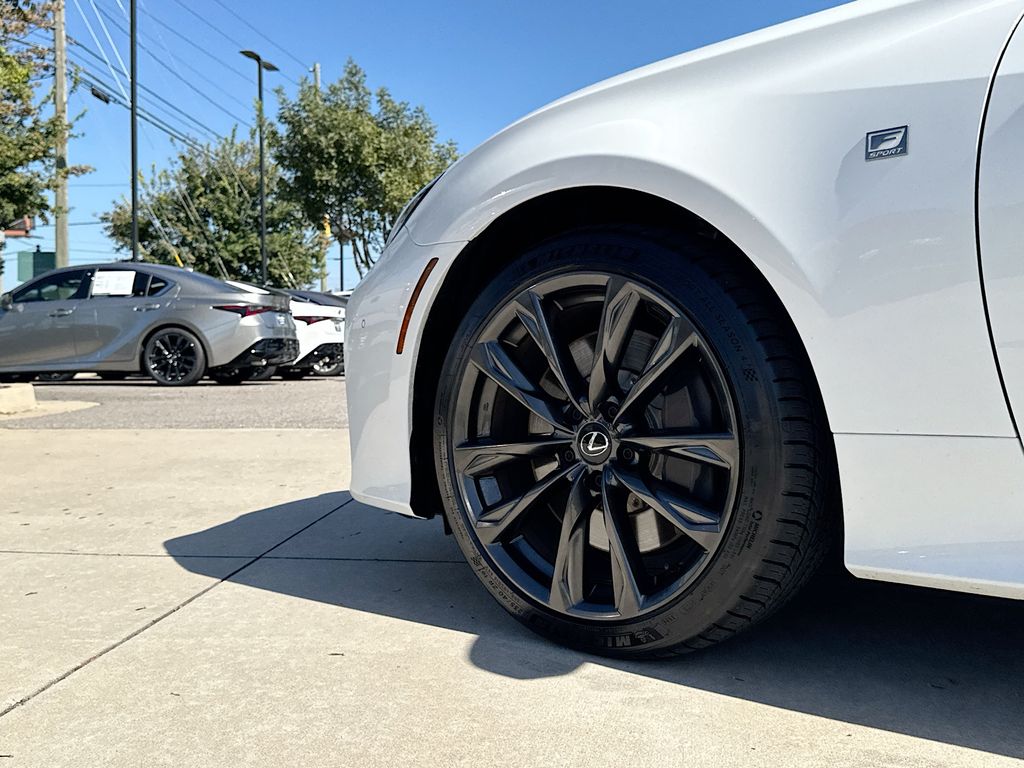 2024 Lexus RC 350 F SPORT photo 12