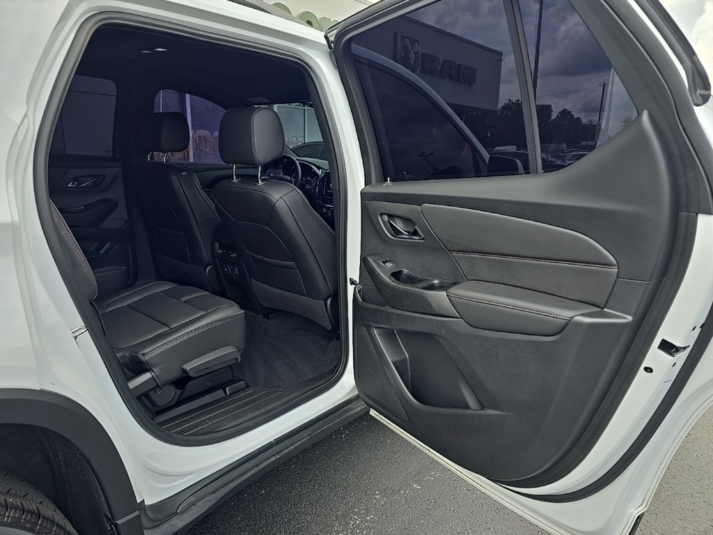2023 Chevrolet Traverse RS photo 18