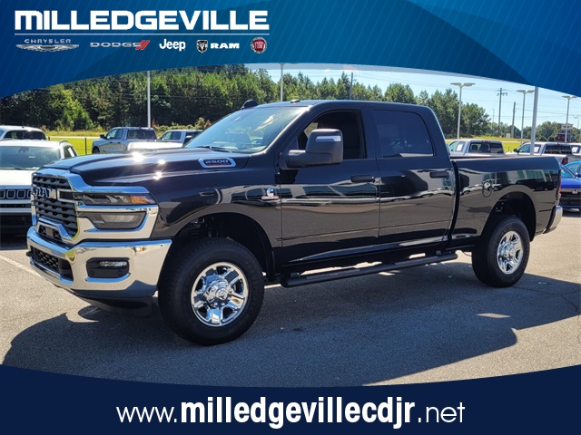 2025 Ram 2500 Tradesman photo 3