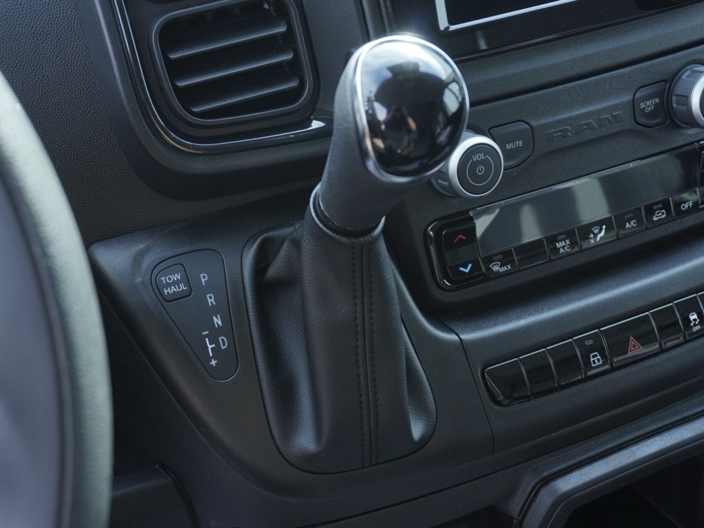 2025 Ram ProMaster 2500 Cargo Van photo 14