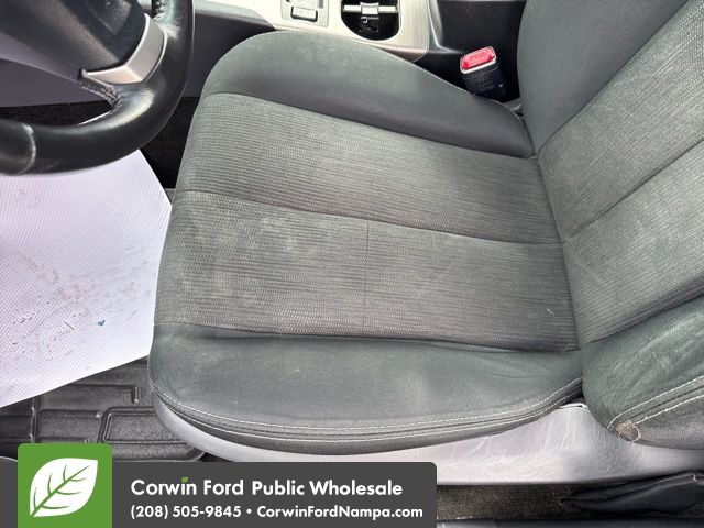 2013 Subaru Legacy 2.5i photo 26