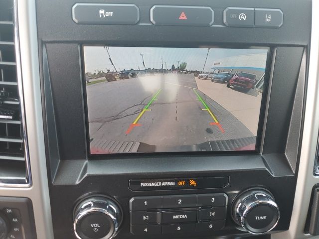 2020 Ford F-150 Lariat photo 26