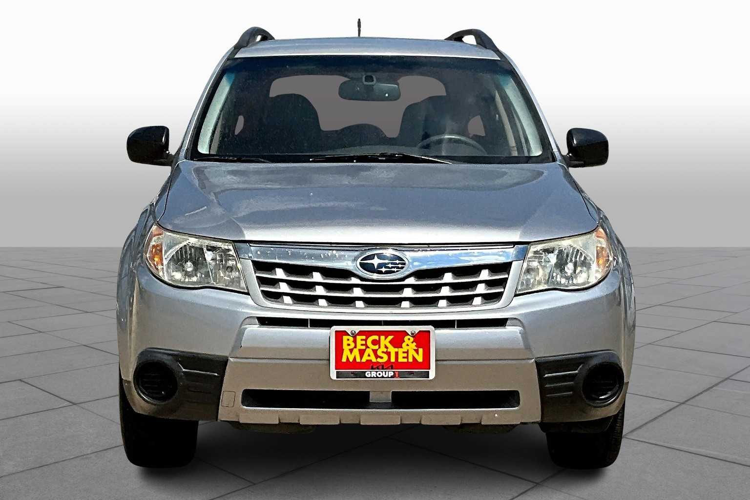 2013 Subaru Forester 2.5X photo 3