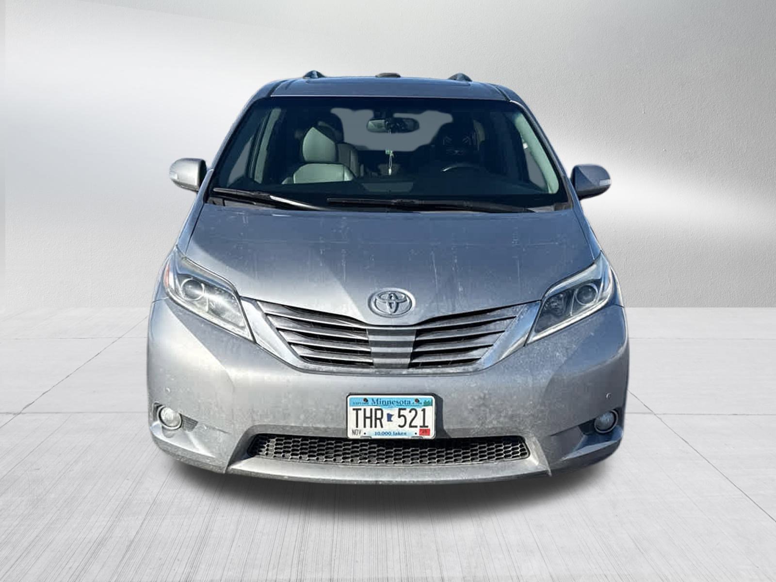 Used 2017 Toyota Sienna Limited with VIN 5TDYZ3DC3HS809659 for sale in Coon Rapids, Minnesota