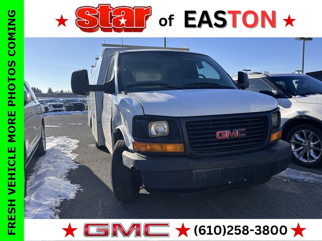 2012 GMC Savana's photo
