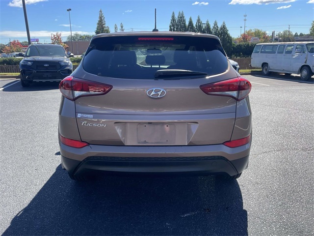 2017 Hyundai Tucson SE photo 3