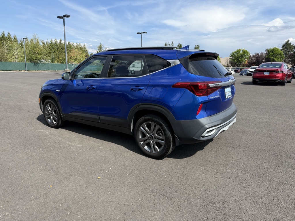 2021 Kia Seltos S photo 5