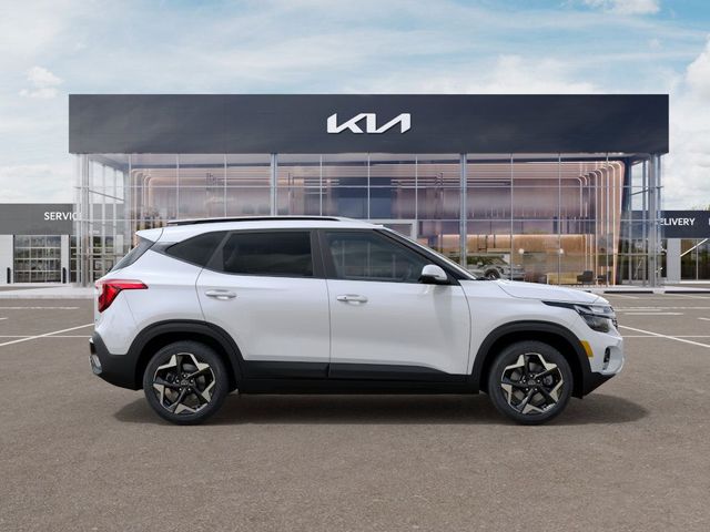 2025 Kia Seltos S photo 7