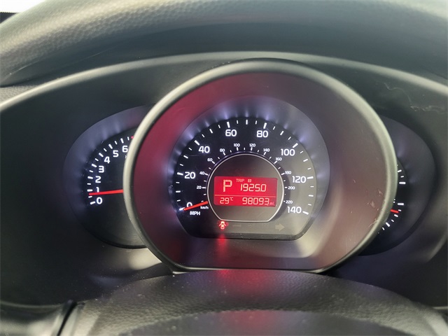 2017 Kia Soul Plus photo 12