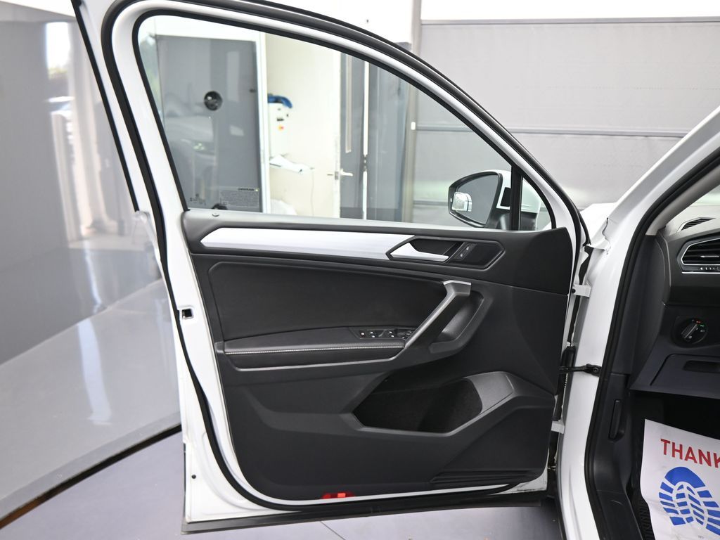 2024 Volkswagen Tiguan S photo 33