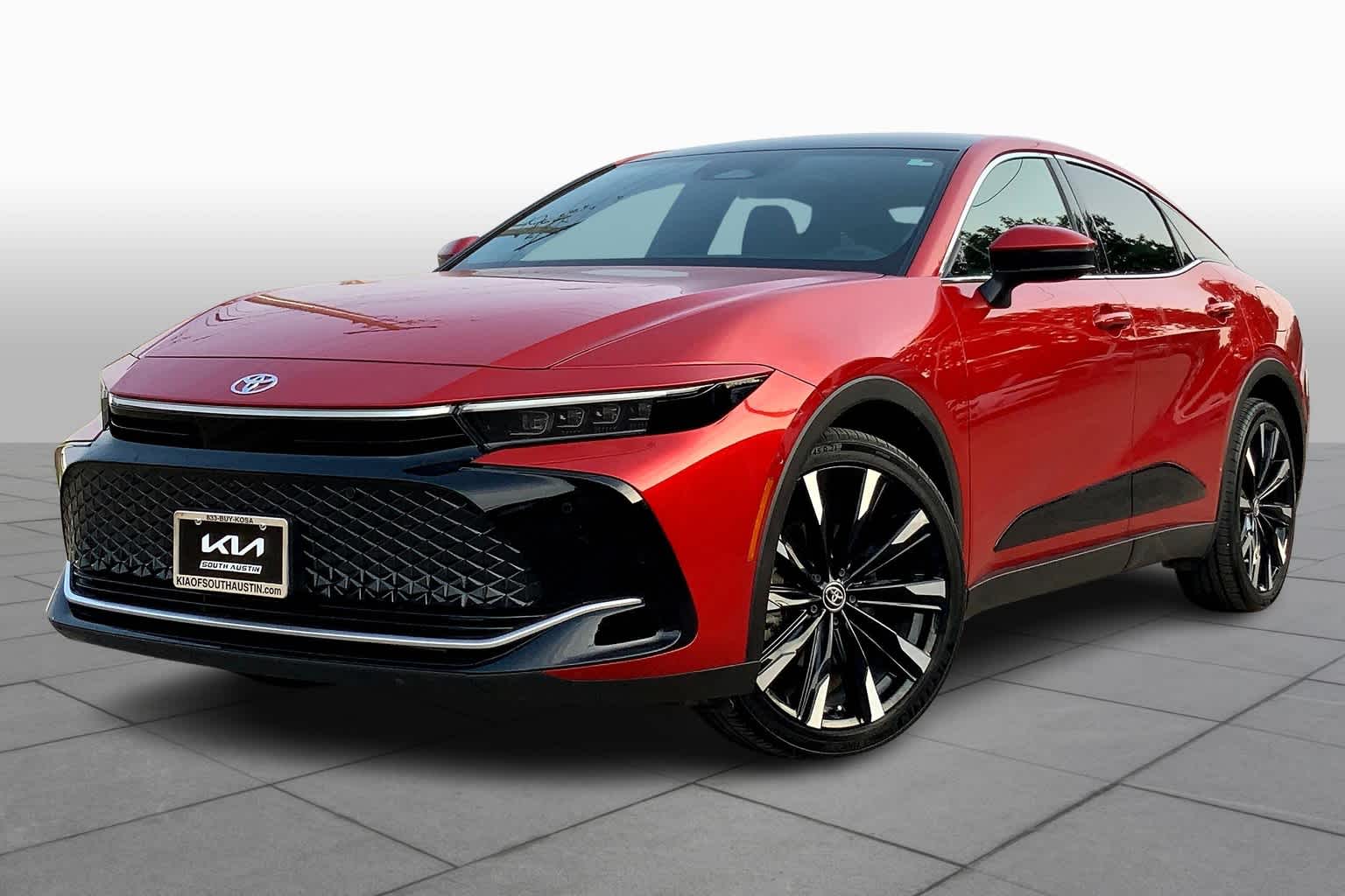 Pre-Owned 2023 Toyota Crown Platinum 4dr Car in Georgetown #P3002732 ...