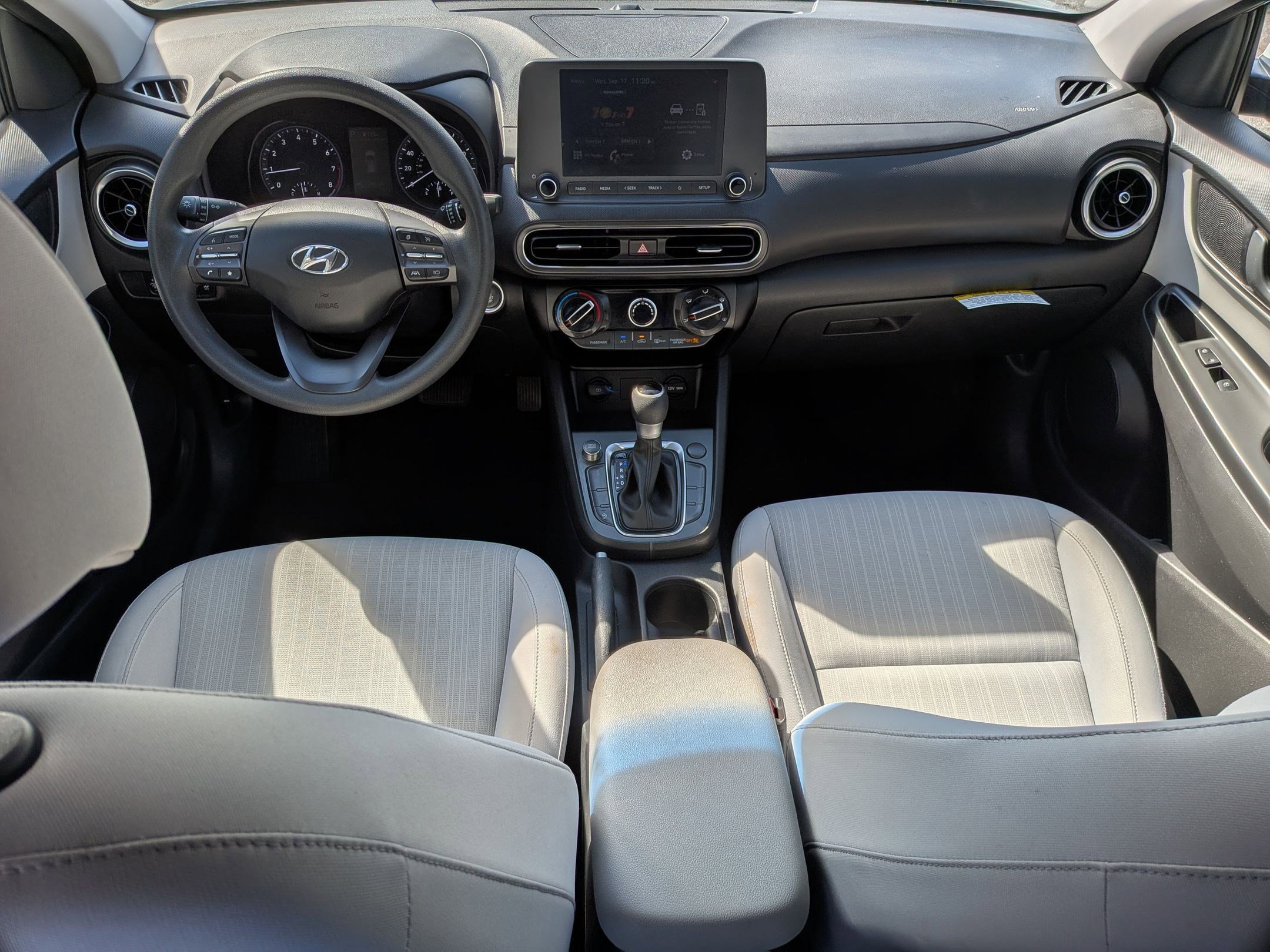 2023 Hyundai Kona SEL photo 27