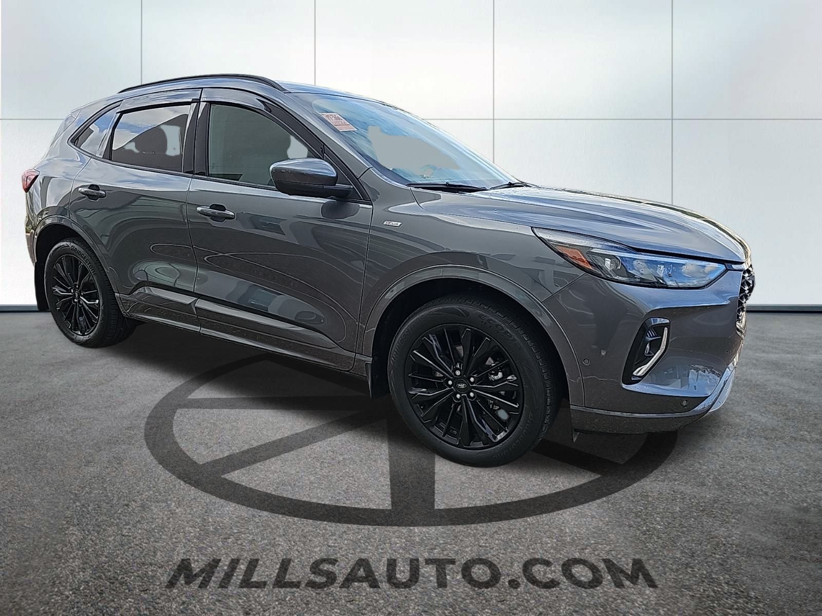 2023 Ford Escape ST-Line Elite photo 3