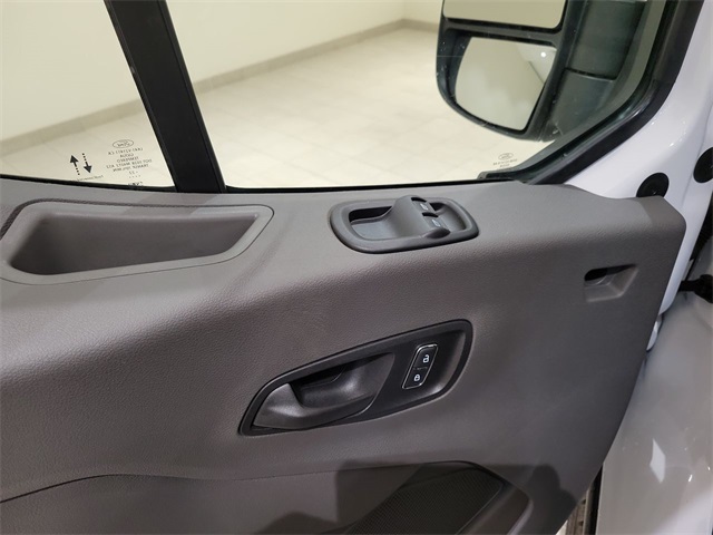 2022 Ford Transit photo 10