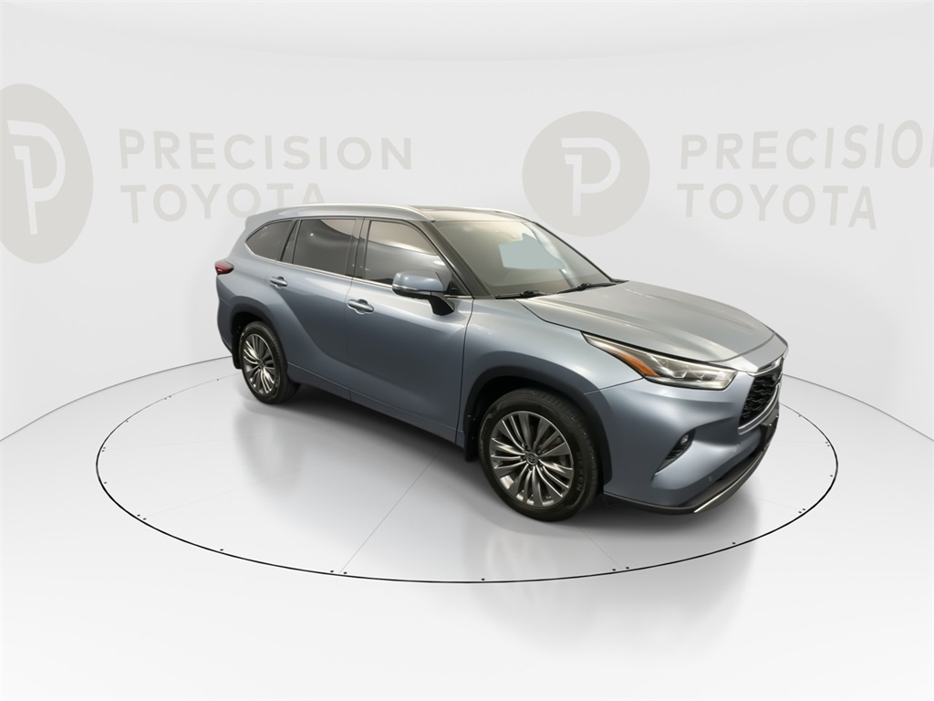 2021 Toyota Highlander Platinum photo 3