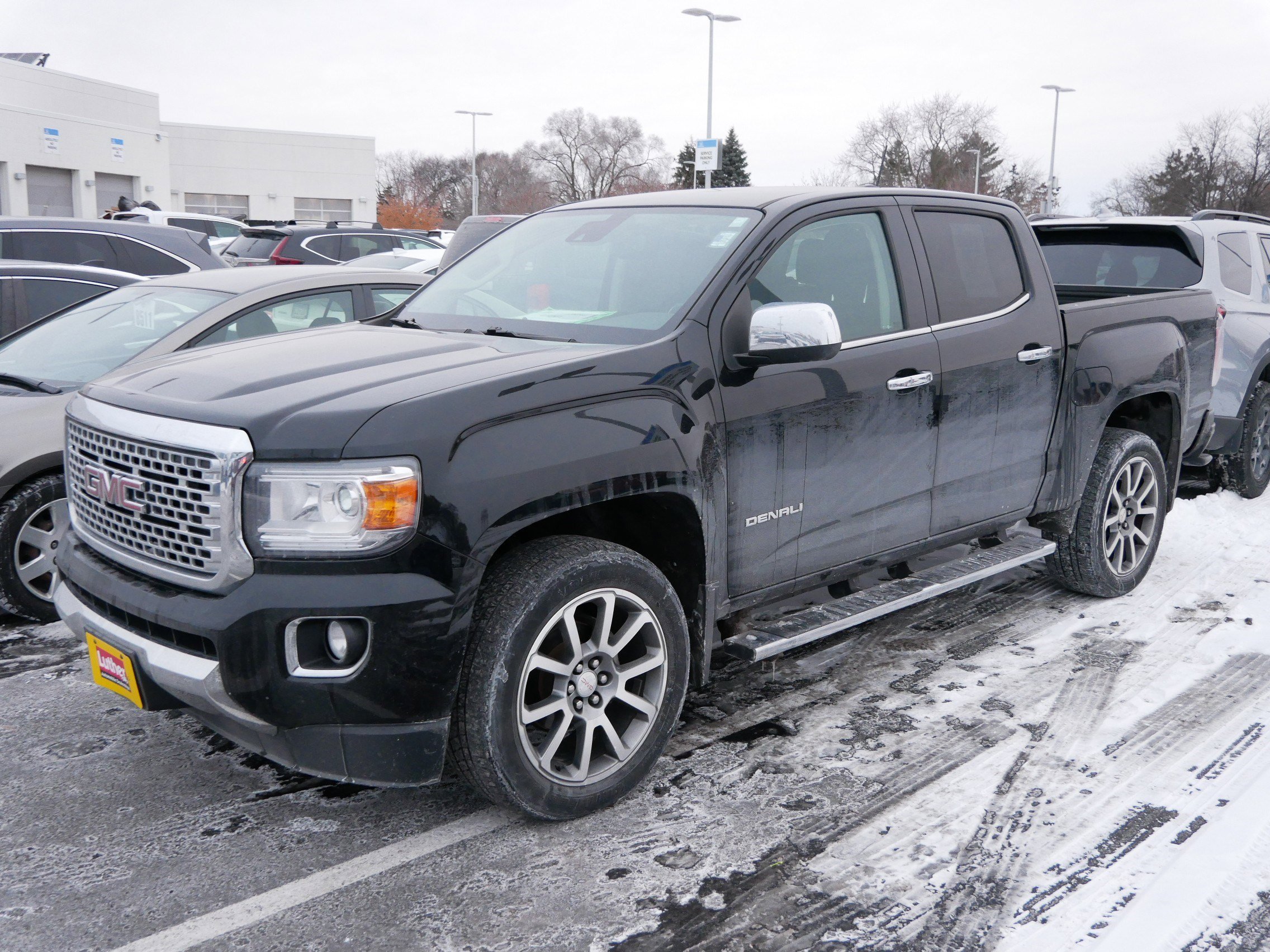 Used 2017 GMC Canyon Denali with VIN 1GTG6EEN9H1251491 for sale in Brooklyn Center, Minnesota