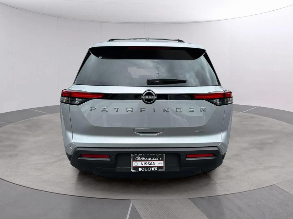 2025 Nissan Pathfinder SV photo 4