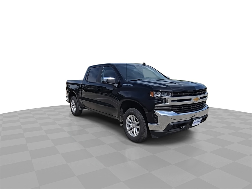 2021 Chevrolet Silverado 1500 LT photo 2
