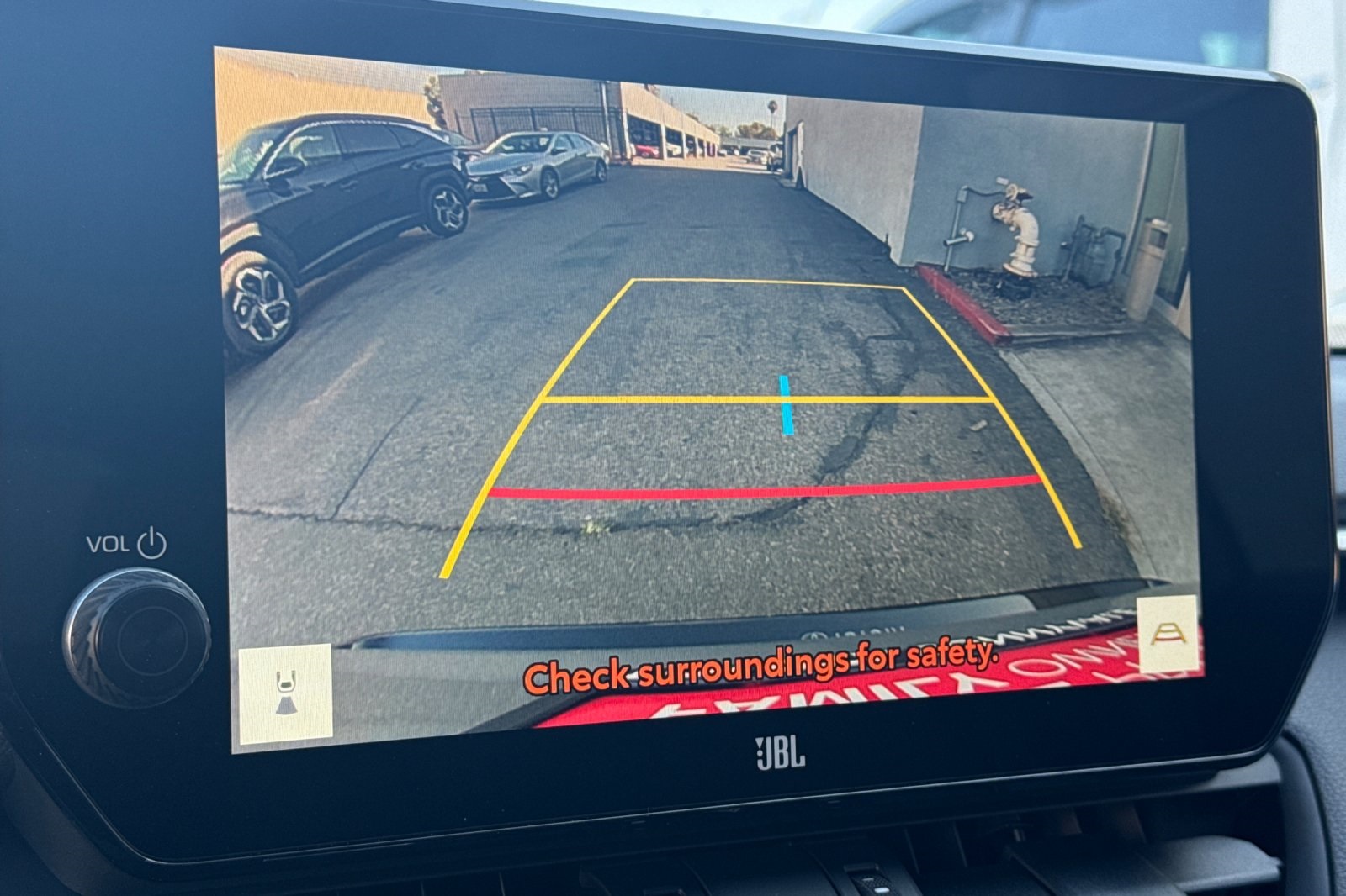 2025 Toyota RAV4 Hybrid XSE photo 18