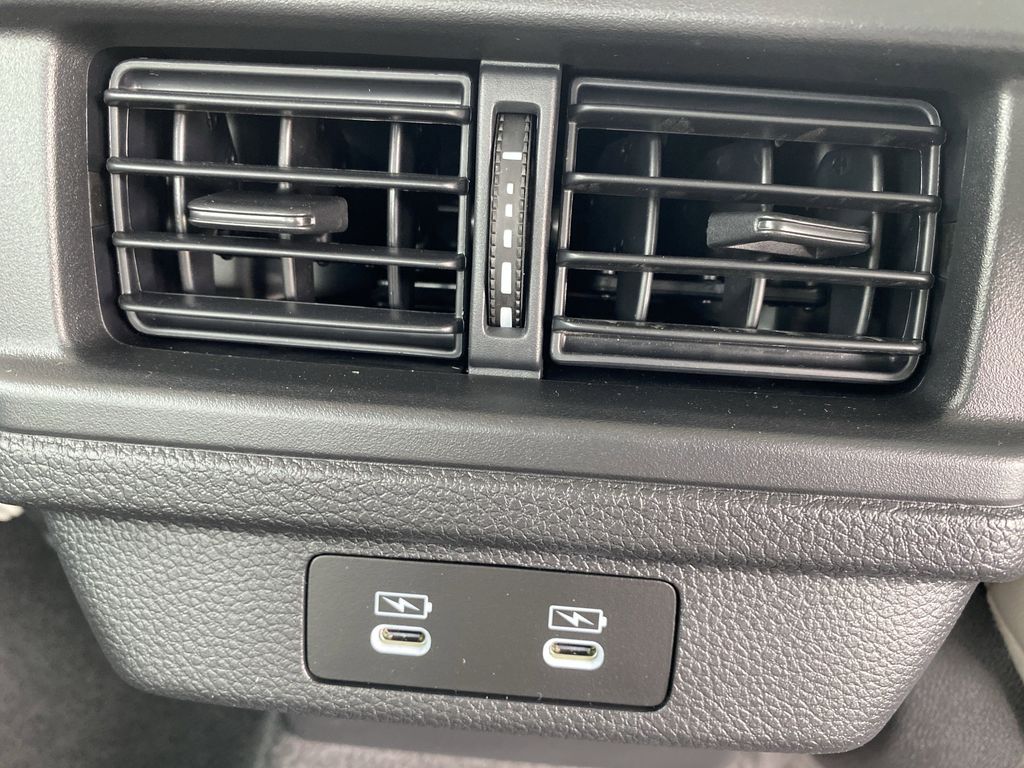 2025 Honda Accord Hybrid Touring photo 29
