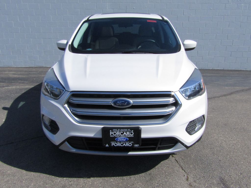 2017 Ford Escape SE photo 2
