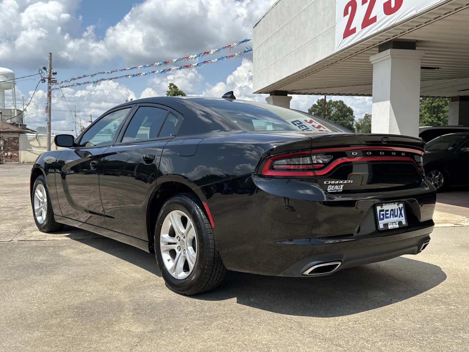 2023 Dodge Charger SXT photo 8