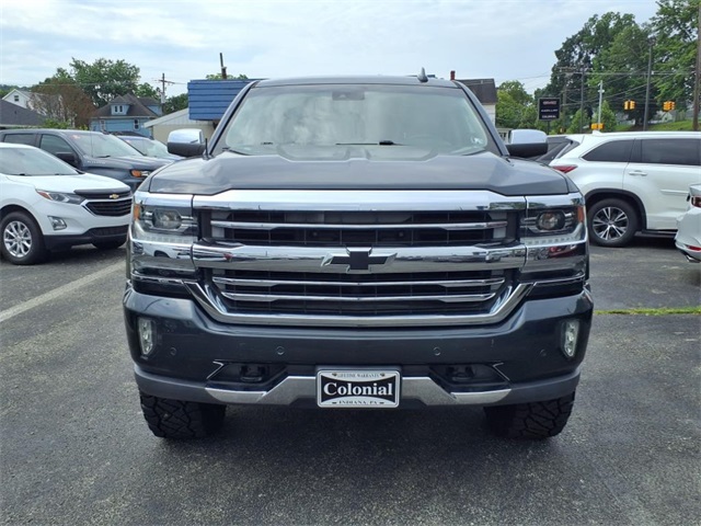 2018 Chevrolet Silverado 1500 High Country photo 2