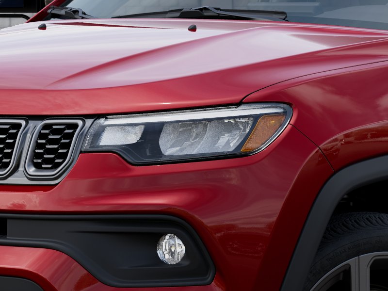 2026 Jeep Compass Latitude photo 3