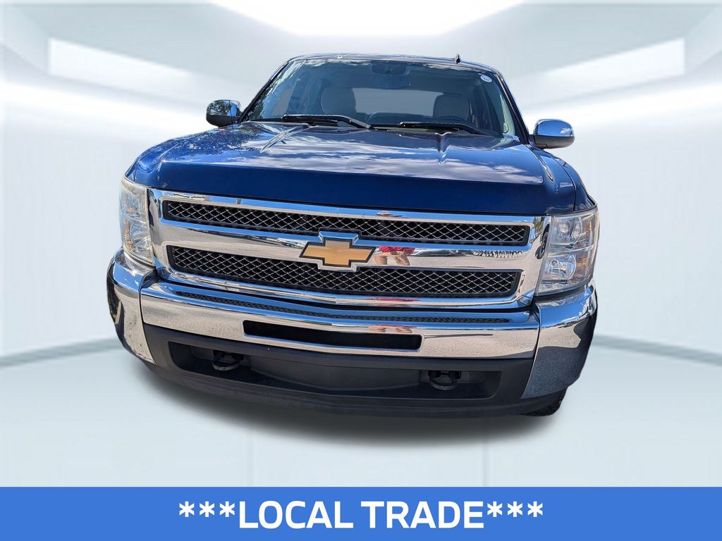 2013 Chevrolet Silverado 1500 LT photo 2