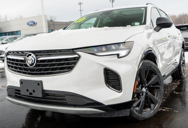 2023 Buick Envision Essence's photo