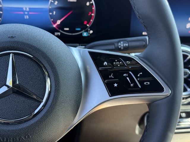 2025 Mercedes Benz GLB 250 4MATIC photo 18