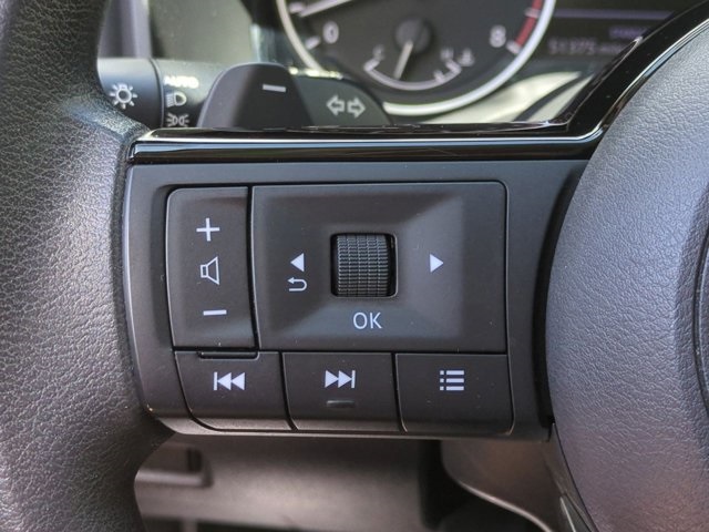 2021 Nissan Rogue SV photo 20