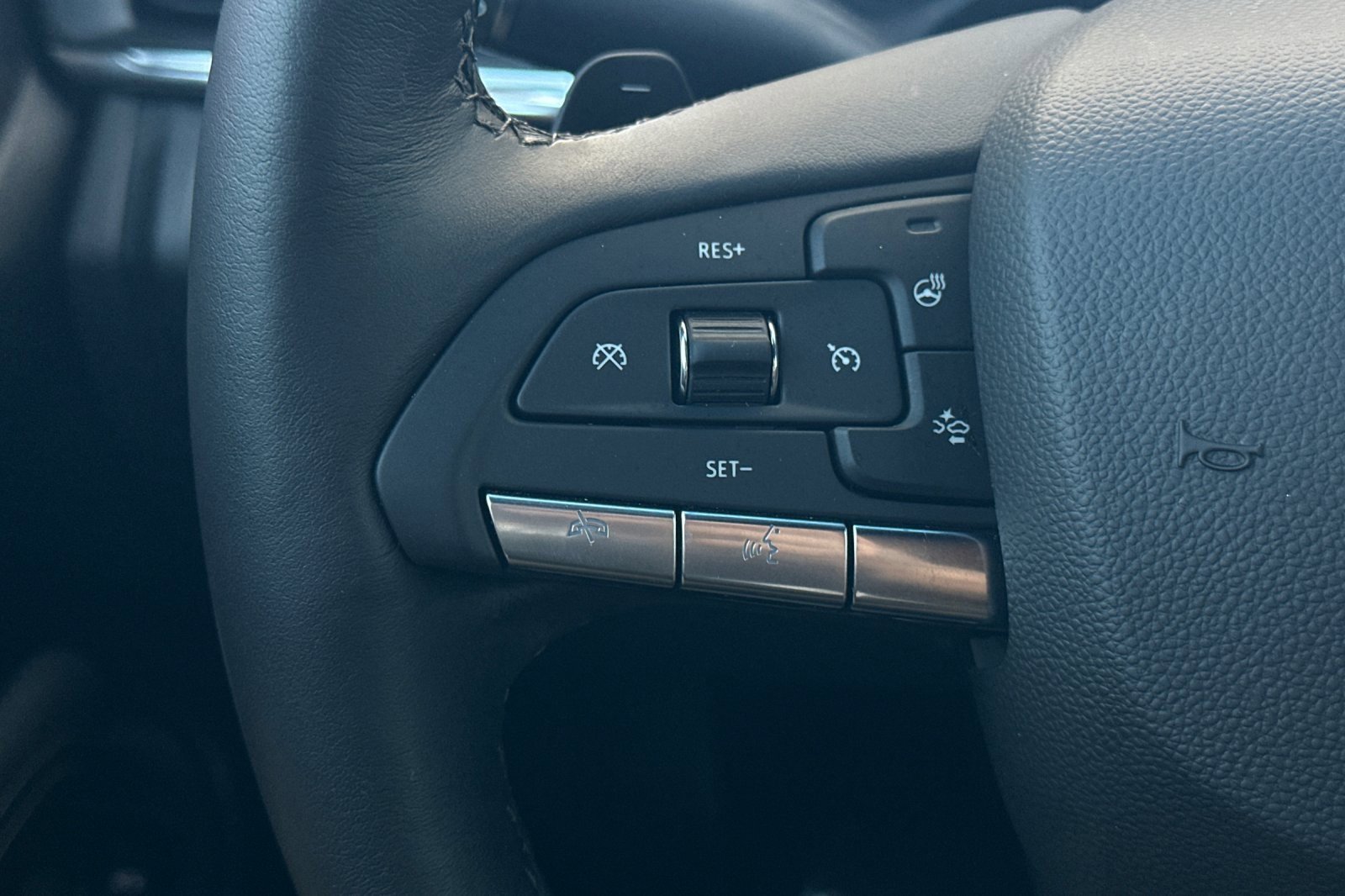 2024 Cadillac CT4 Luxury photo 29