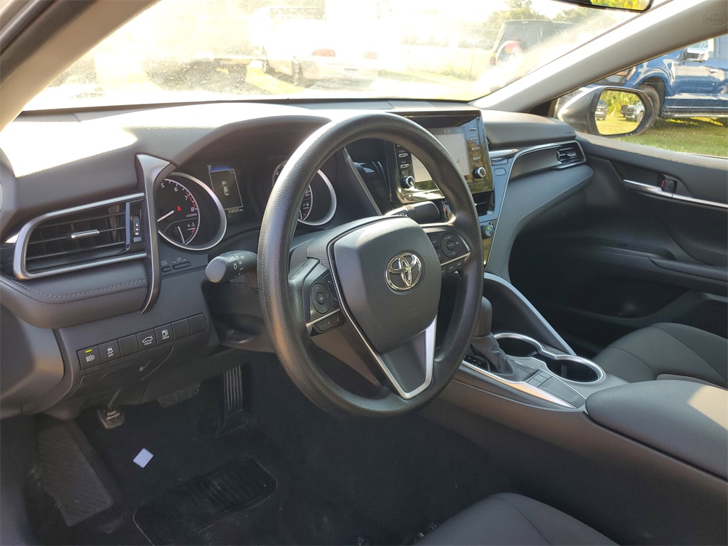 2023 Toyota Camry LE photo 11