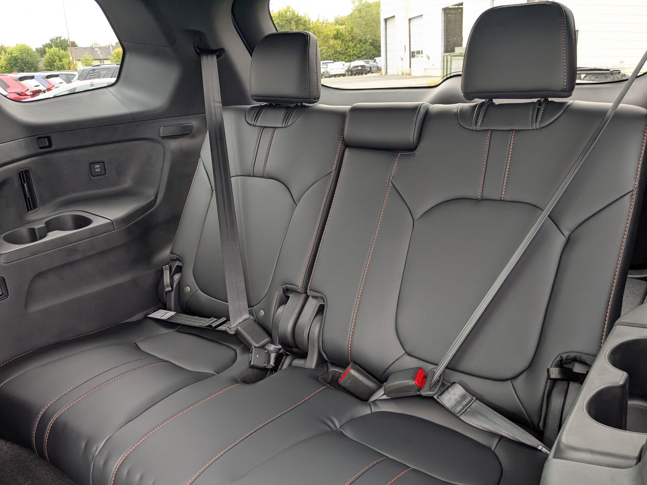 2025 Honda Pilot TrailSport photo 14