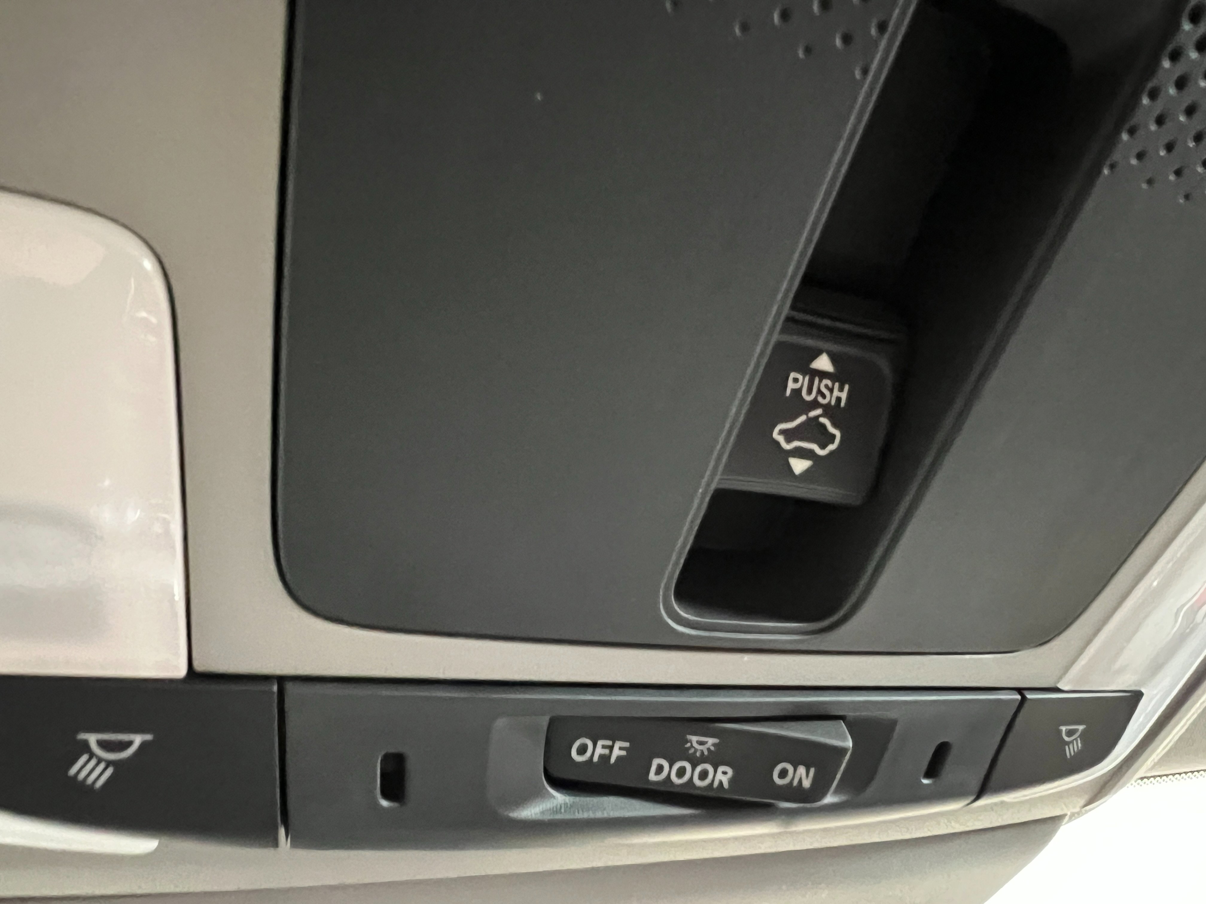 2025 Acura Integra Base photo 19