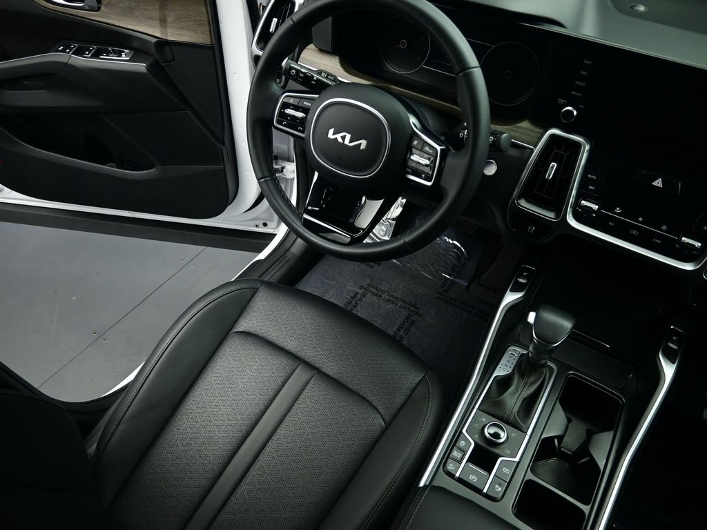 2023 Kia Sorento X-Line EX photo 7