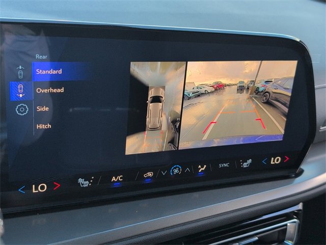2026 Chevrolet Traverse photo 12