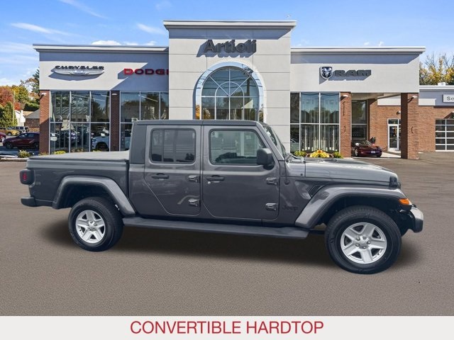 2022 Jeep Gladiator Sport photo 6