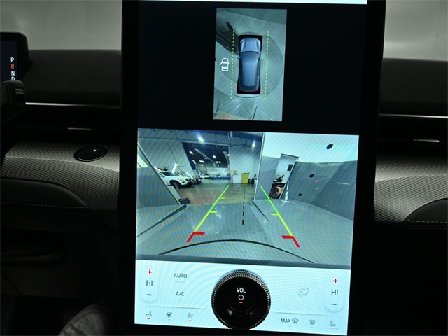 2022 FORD MUSTANG MACH-E - Image 12