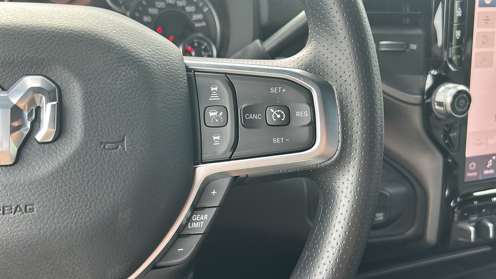2026 Ram 2500 Tradesman photo 25