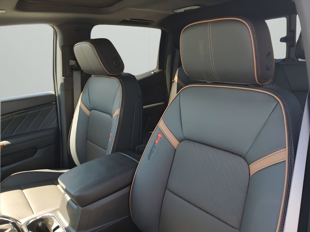 2026 Gmc Canyon AT4 photo 24