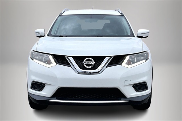 2015 Nissan Rogue SV photo 3