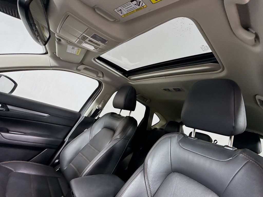 2022 Mazda CX-5 2.5 S Preferred photo 18