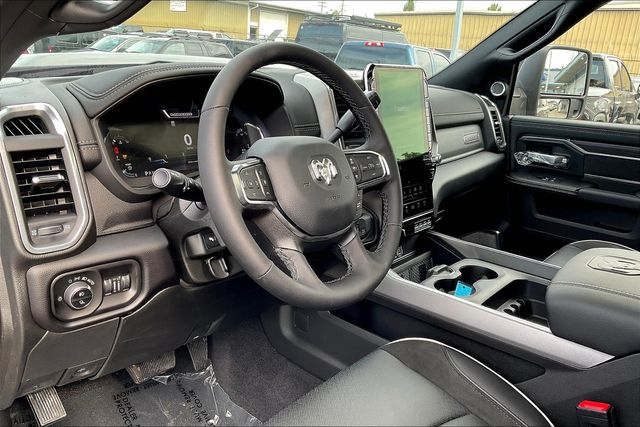 2025 Ram 2500 Laramie photo 4