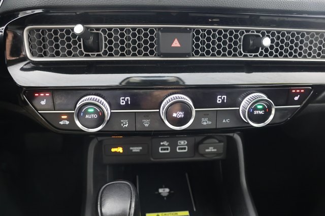2024 Honda Civic Touring photo 15